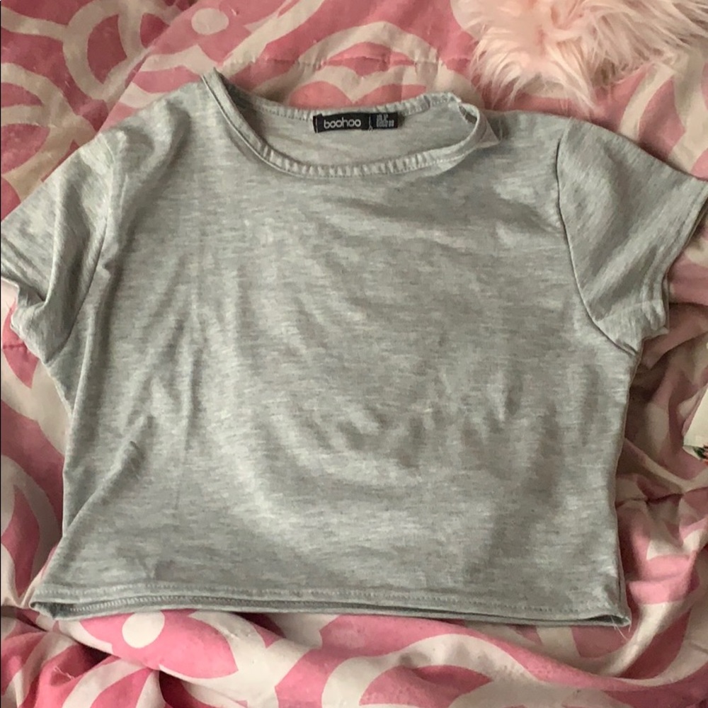 Grey BooHoo Cropped T Shirt